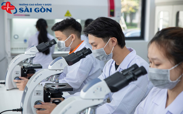 thông tin tuyển sinh cao đẳng kỹ thuật xét nghiệm y học 2025